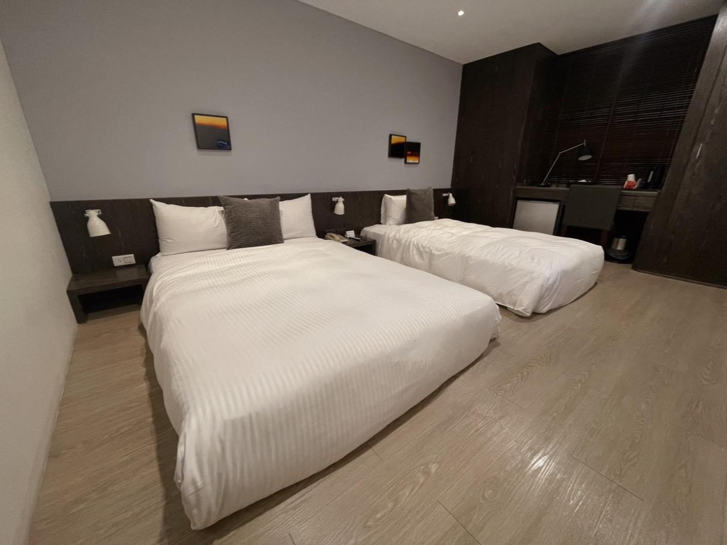 Just Enjoy Business Hotel Tainan Exterior foto